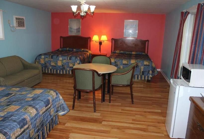 غرفة عائلية, Colonial Motel