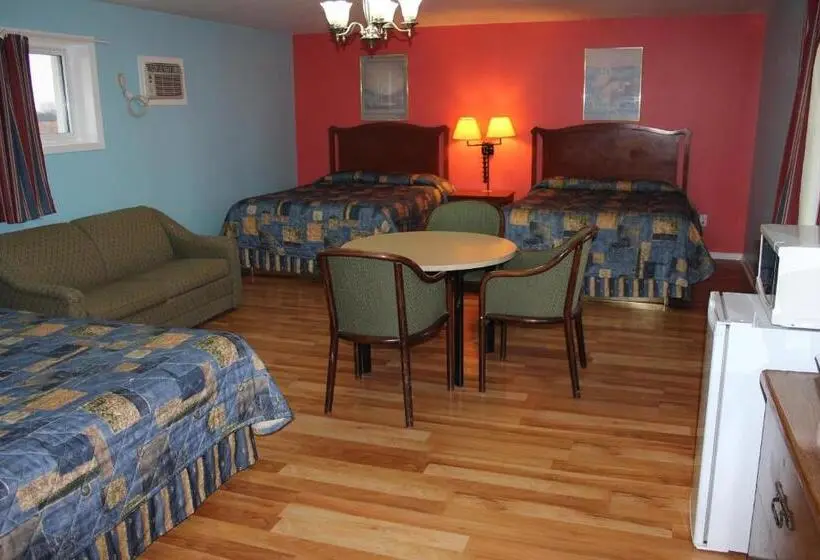 Perhehuone, Colonial Motel