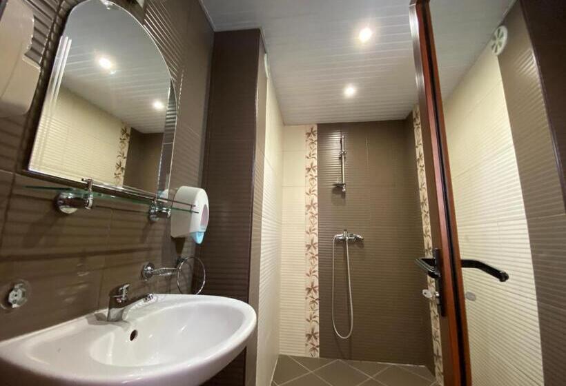 غرفة ديلوكس, Family Hotel Kavrakovi