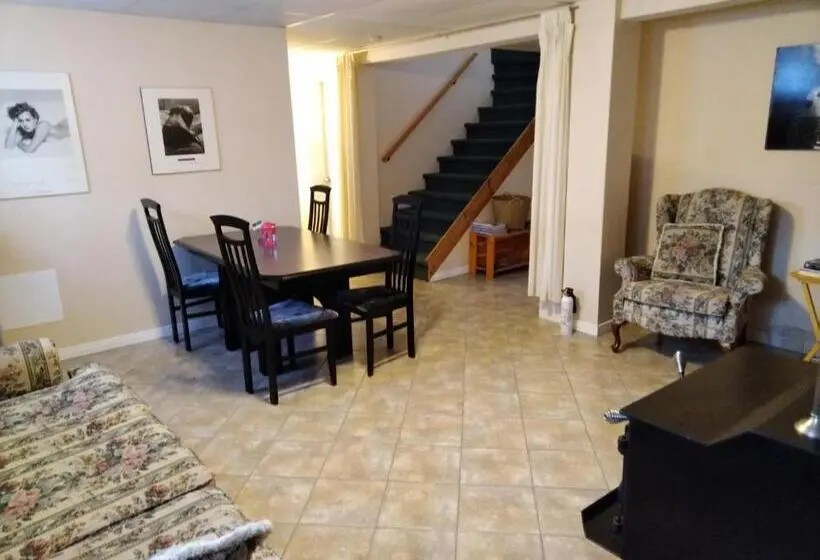 Perhesviitti, Gîte Parc Mauricie B&b