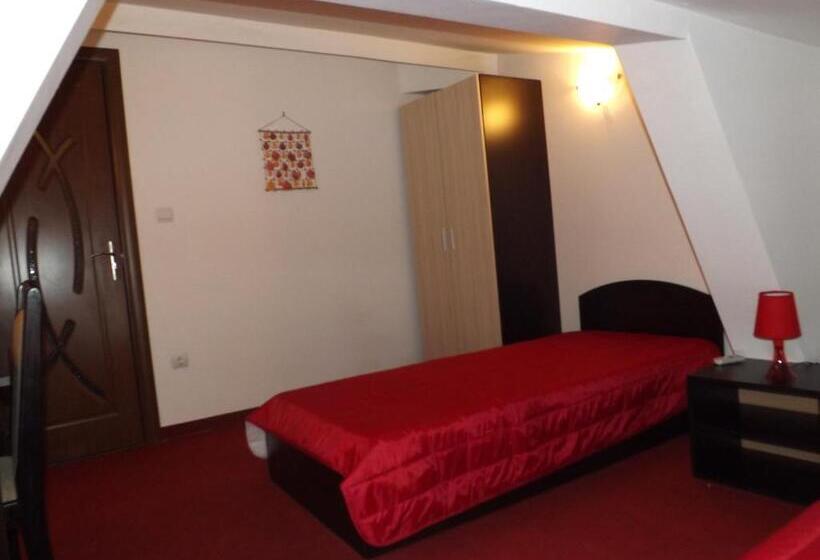 スタンダードルーム, Hostel Rayska Yabalka