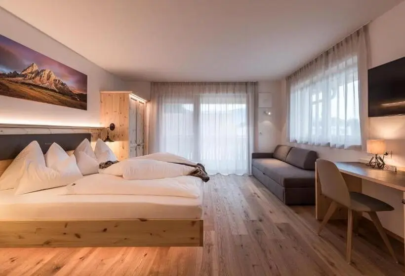 اتاق لوکس, B&b Feldmessner