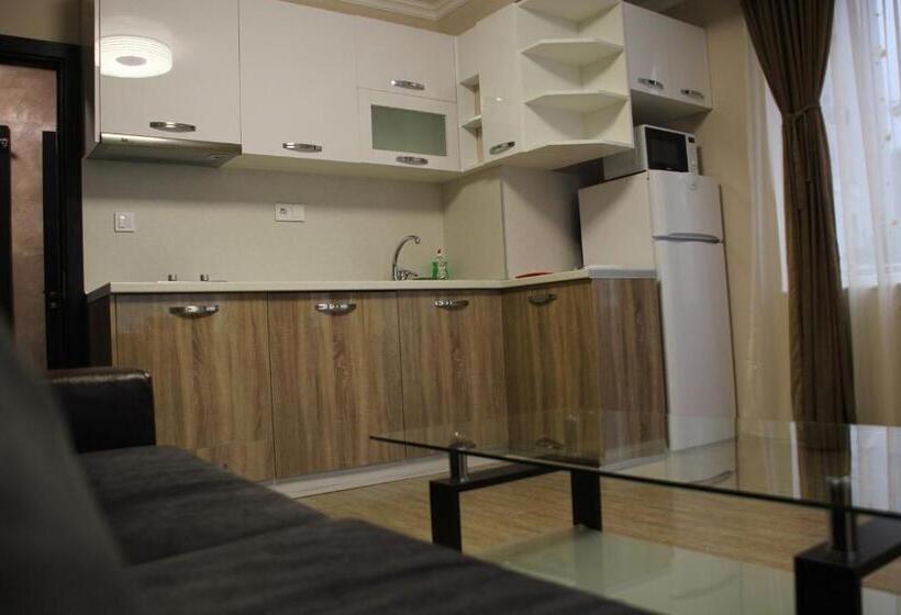 1 Bedroom Apartment River View, Central Guest Rooms