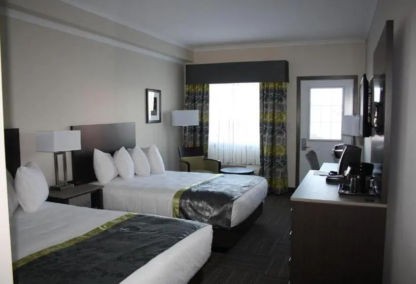 ２ダブルベッドのスタンダードルーム, Crossroads Inn & Suites