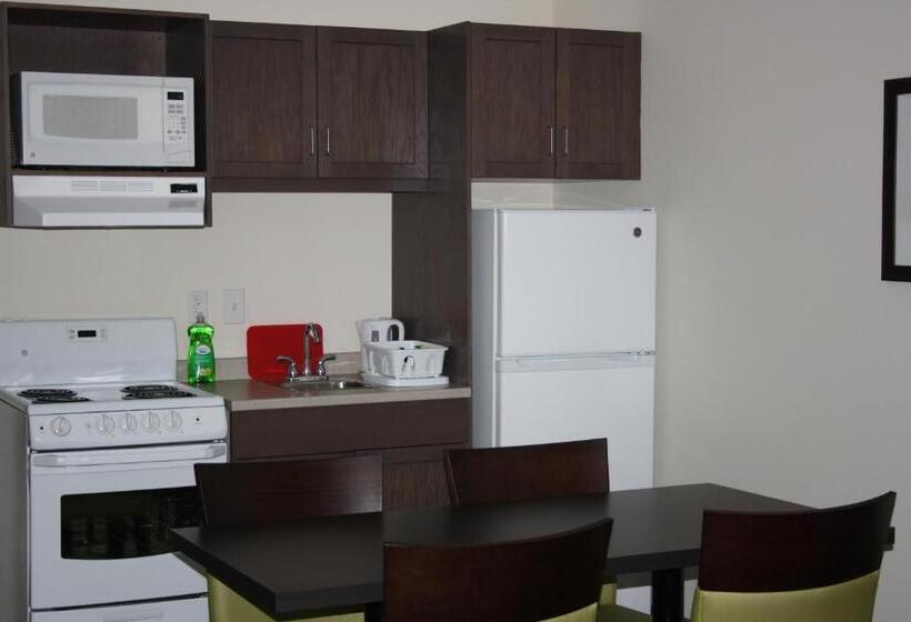 סוויטה, Crossroads Inn & Suites