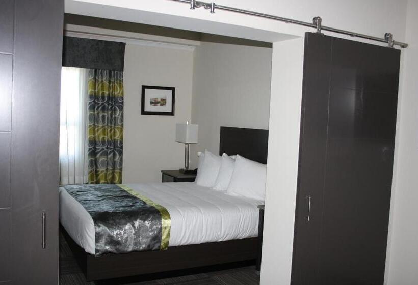 Люкс, Crossroads Inn & Suites