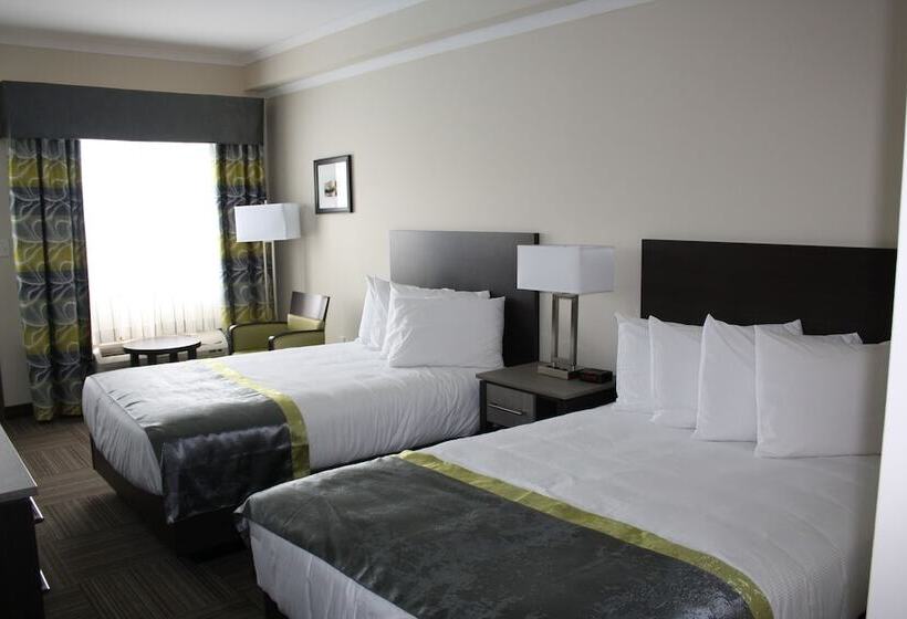 חדר סטנדרט שתי מיטות זוגיות, Crossroads Inn & Suites