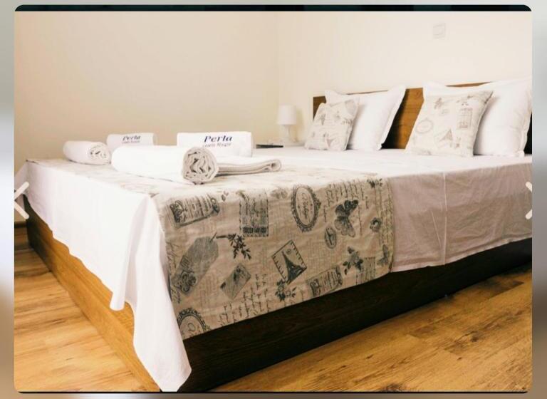 Huoneisto 1 Makuuhuone Terassi, хотел перла