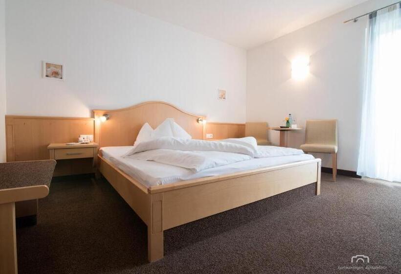 דירה בת חדר שינה 1 עם מרפסת, Kreuzstein Bed&breakfast