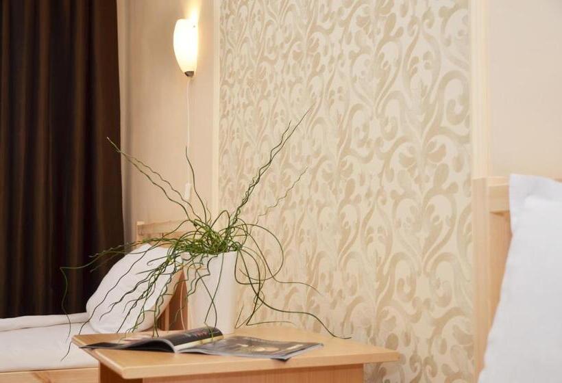 스탠다드 룸, Sorbona