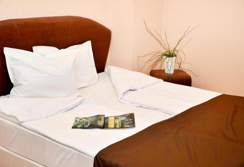 스탠다드 룸, Sorbona