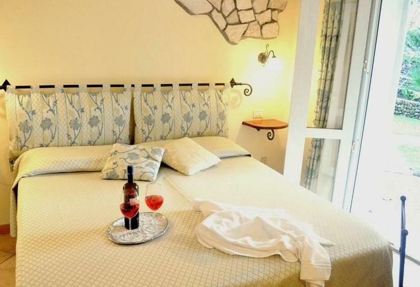 标准间, Tirrena Bike & Country