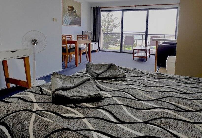 סוויטה נוף לים, Beachhouse Mollymook