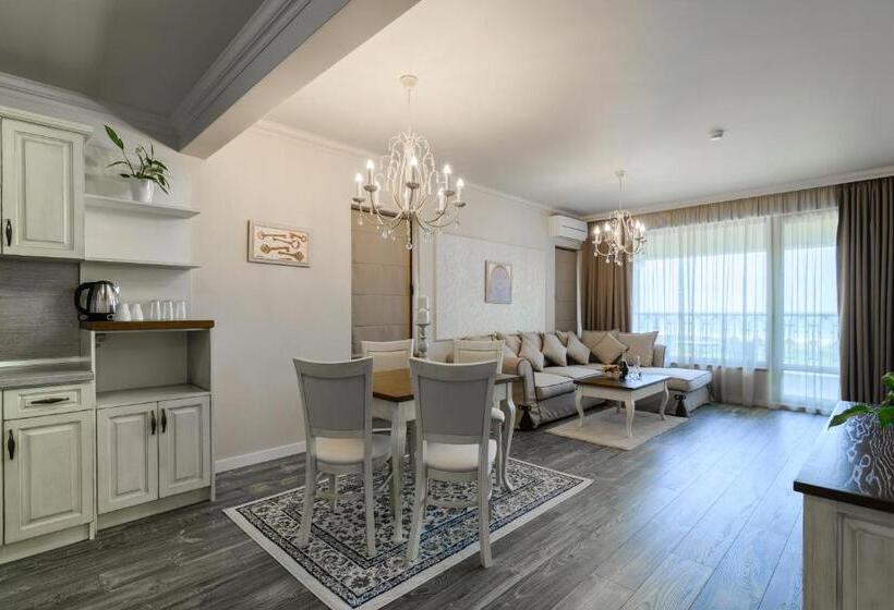 Апартаменты 1 Спальня Вид на Море, Sunny Castle Hotel   All Inclusive And Free Parking