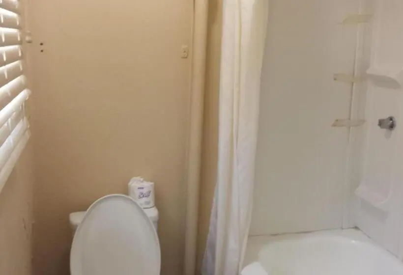 سوییت, Tc Motel