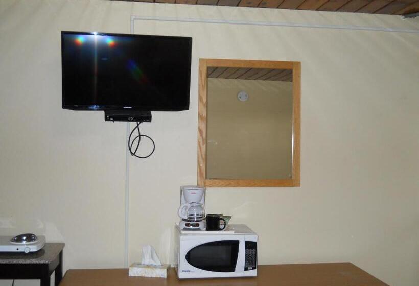 Номер Deluxe, Tc Motel