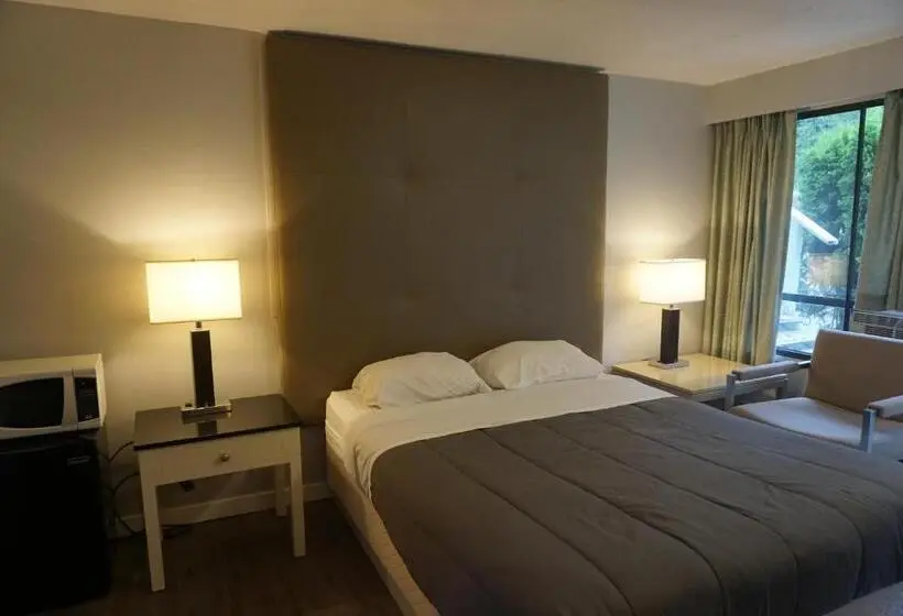 Deluxe-huone, The Mighty Fraser Motel