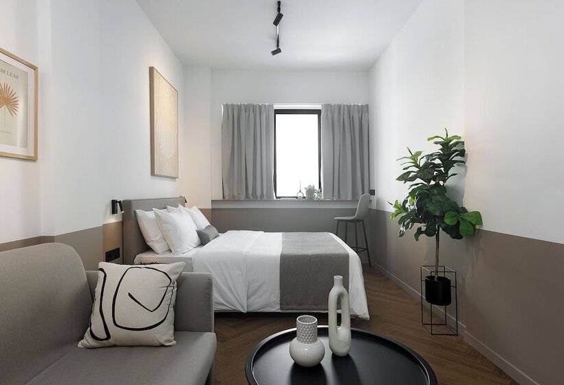 スーペリアスタジオ, Ermass Modern Living Apartments