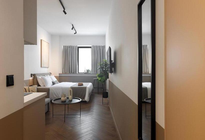 Escritório Superior, Ermass Modern Living Apartments