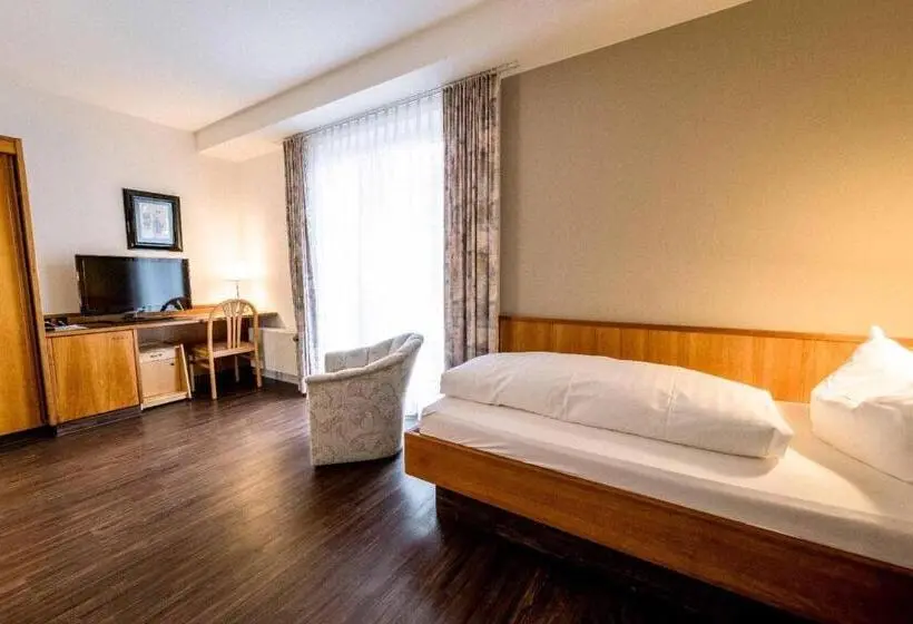 اتاق استاندارد یک تخته با بالکن, Kurhotel San Andreas