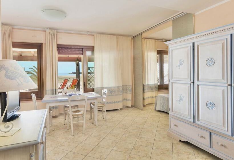 海の見えるスタンダードスタジオ, Residence With Private Beach In Bosa Marina Just 100 Meters From The Sea