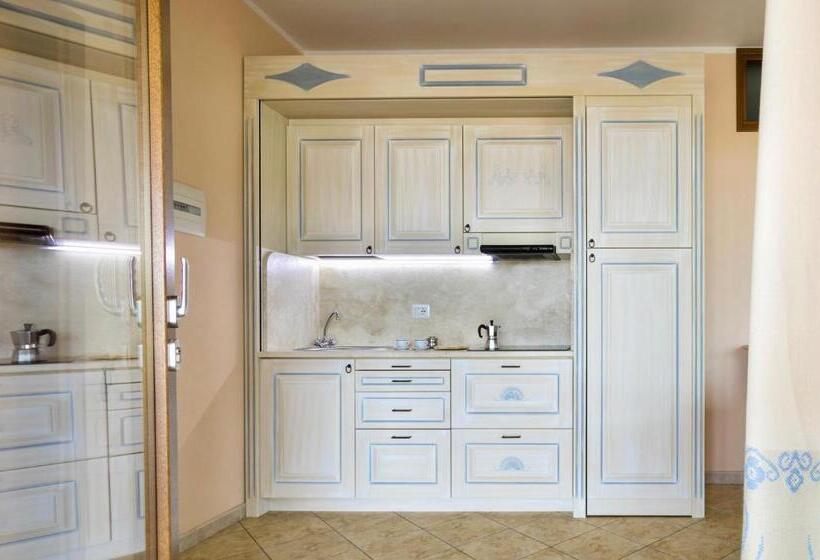 海の見えるスタンダードスタジオ, Residence With Private Beach In Bosa Marina Just 100 Meters From The Sea