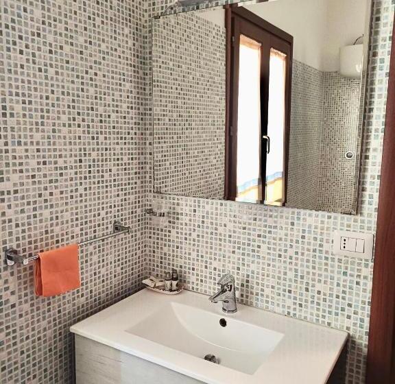 オーシャンビュースイート, Residence With Private Beach In Bosa Marina Just 100 Meters From The Sea