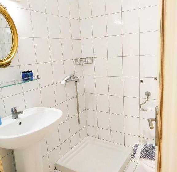 テラス付き1ベッドルームアパートメント, Menta Studios