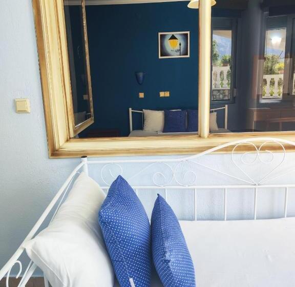 テラス付き1ベッドルームアパートメント, Menta Studios