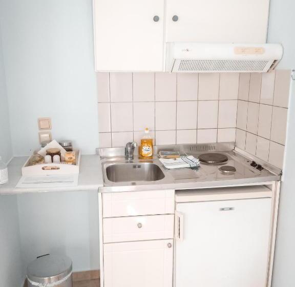 テラス付き1ベッドルームアパートメント, Menta Studios