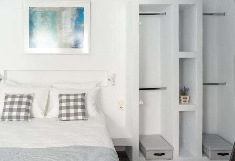 四人标准间, Pelican Paros