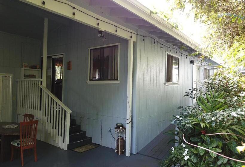 ガーデンビューのスタンダードバンガロー, Hawaiian Ohana Home