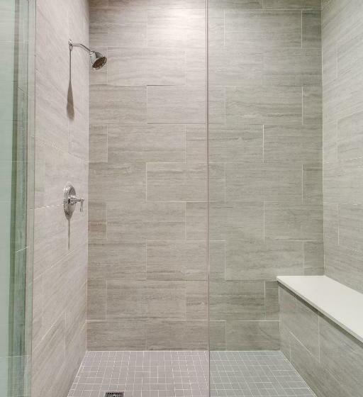 수피리어 룸, The Sono Chicago