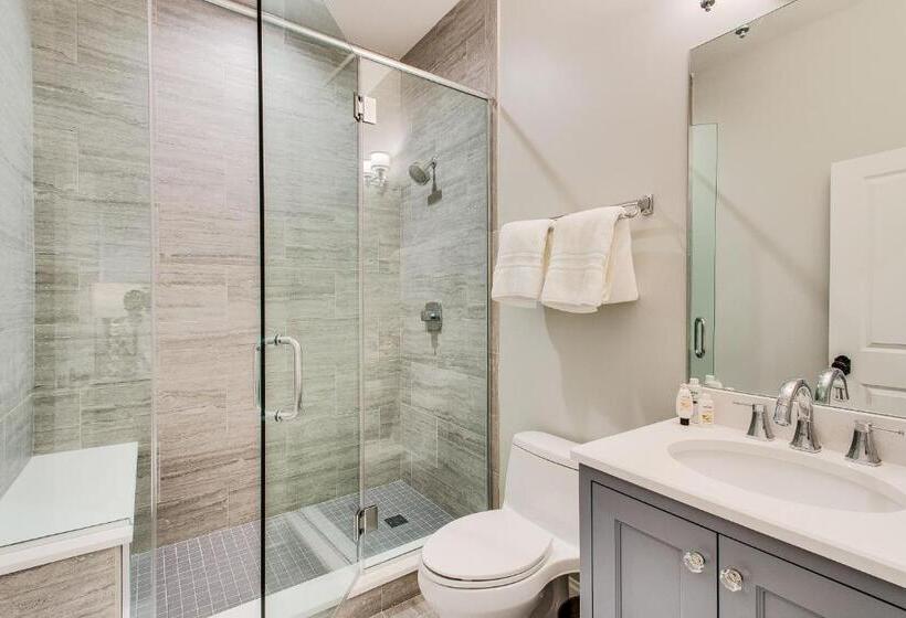 스탠다드 룸, The Sono Chicago