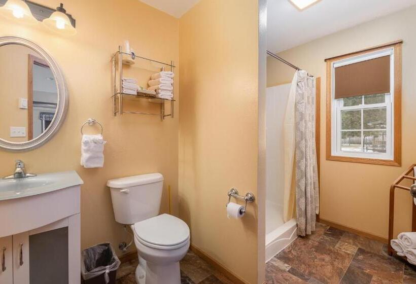 小室, Black Elk Resort