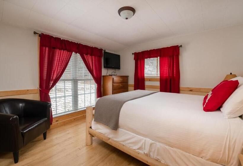 小室, Black Elk Resort