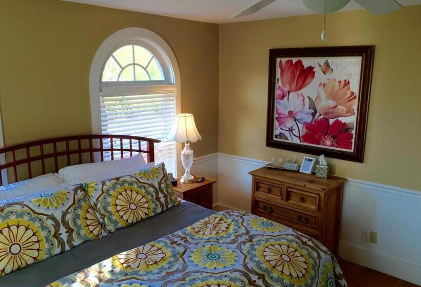 スタンダードルーム, Bourne Bed And Breakfast