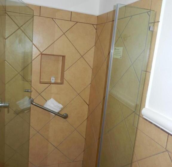 스탠다드 룸, 9 Manantiales