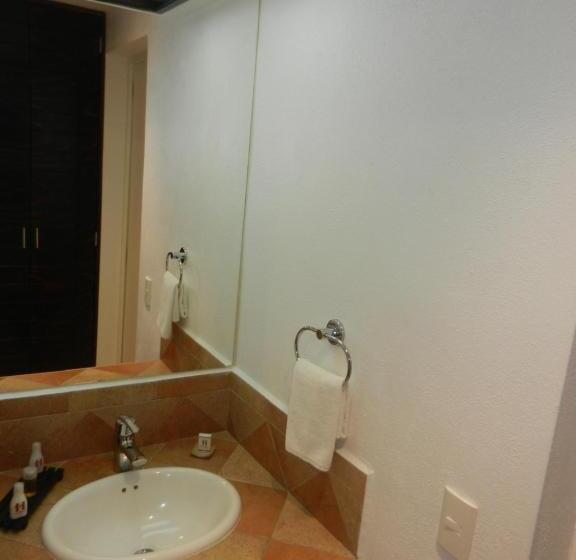 스탠다드 룸, 9 Manantiales