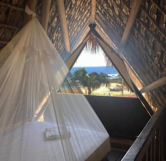 بنجلو عائلى, Cabañas Punta Placer