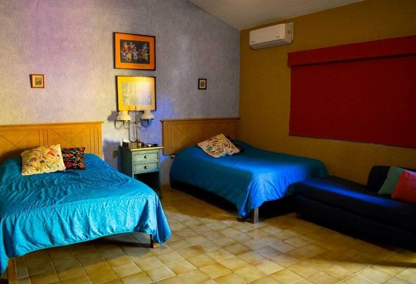 جناح, Casa Alvarada