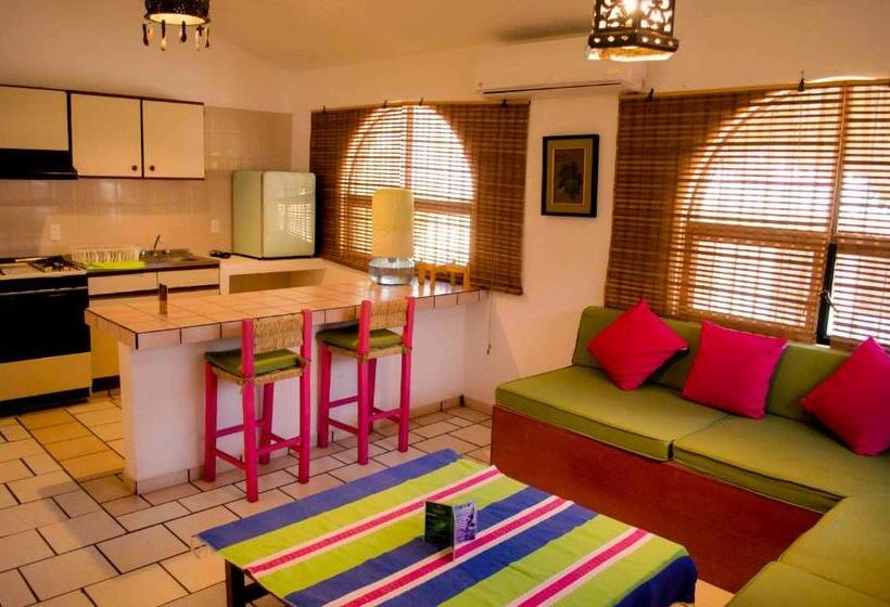 マスタースイートルーム, Casa Alvarada