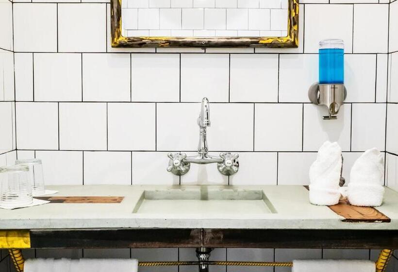 חדר סטנדרט עם מיטת קינג, City Hall Grand