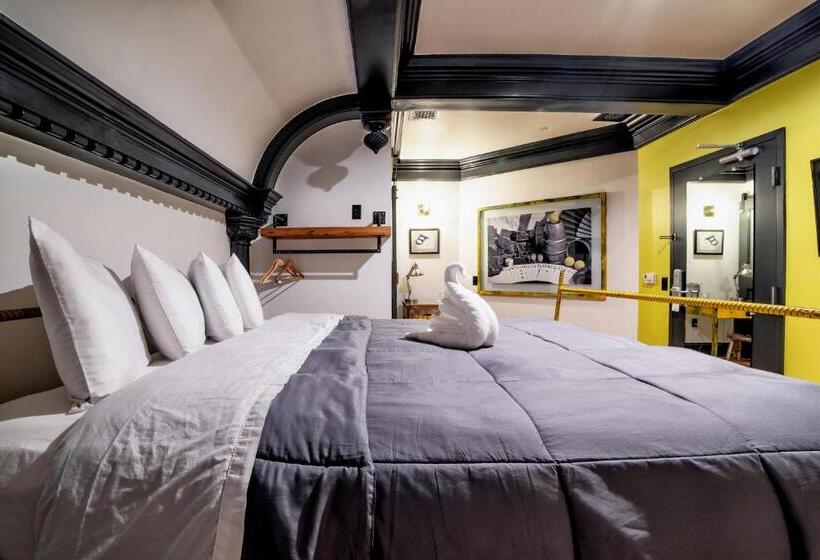 חדר סטנדרט עם מיטת קינג, City Hall Grand