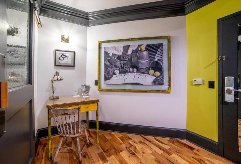 חדר סטנדרט עם מיטת קינג, City Hall Grand