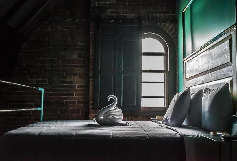 חדר סטודיו סטנדרד, City Hall Grand