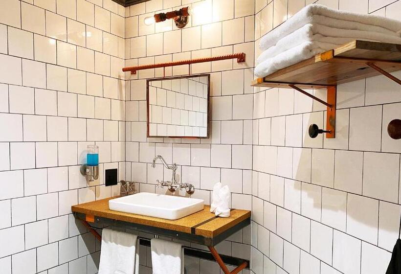 חדר סטנדרט עם מיטת קינג, City Hall Grand