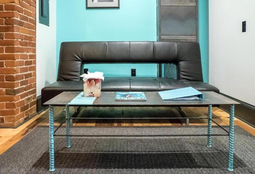 חדר סטודיו סטנדרד, City Hall Grand