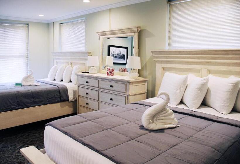 חדר סטנדרט לארבעה, City Hall Grand