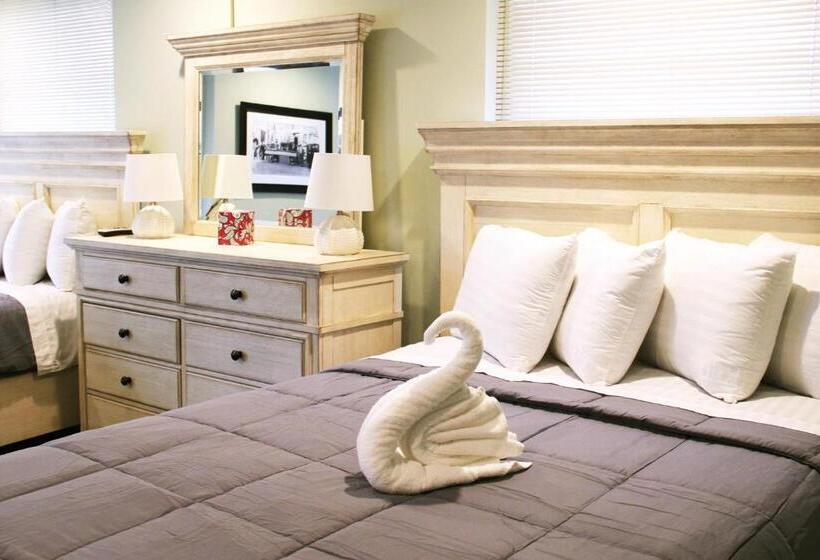 חדר סטנדרט לארבעה, City Hall Grand